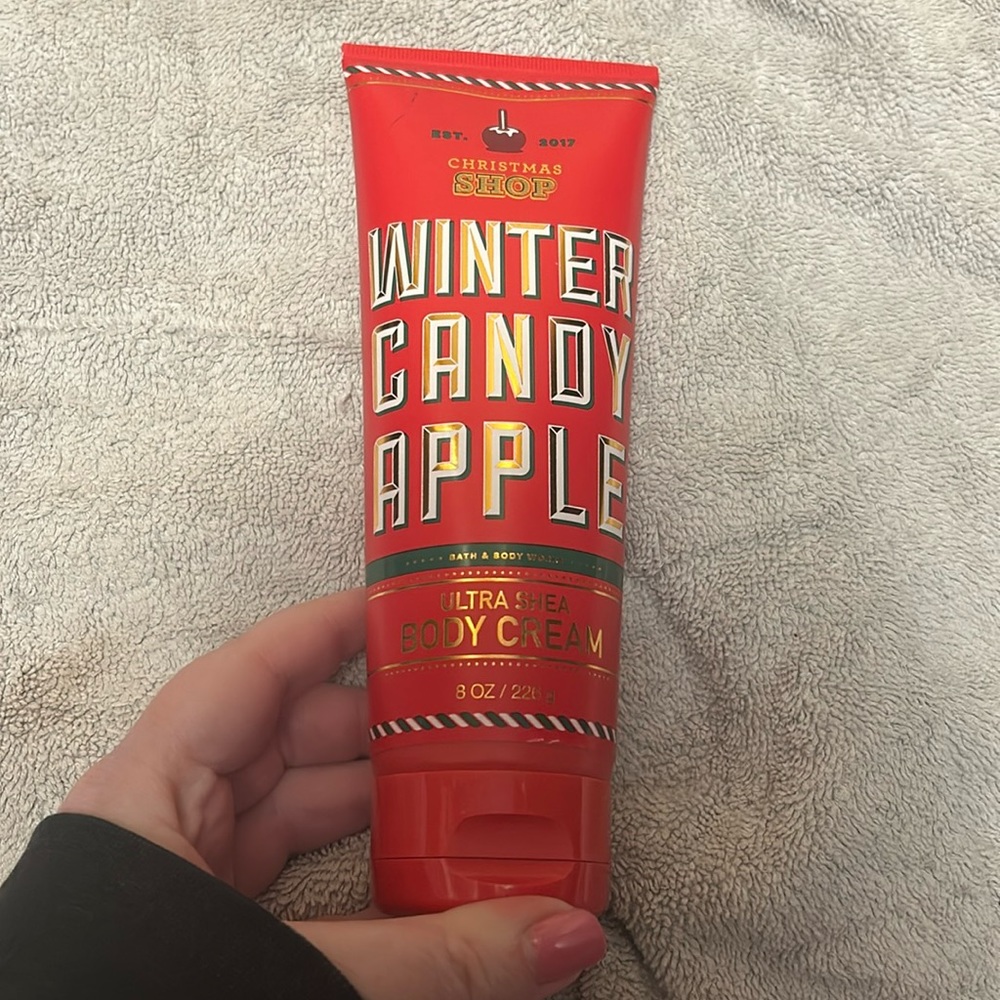 Winter Candy Apple Lotion